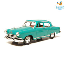 Load image into Gallery viewer, 1957 GAZ Volga M-21 Diecast Car