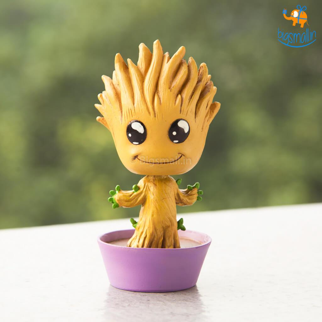 Baby clearance groot bobblehead