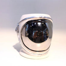 Load image into Gallery viewer, Astronaut Helmet 3D Coffee Mug
