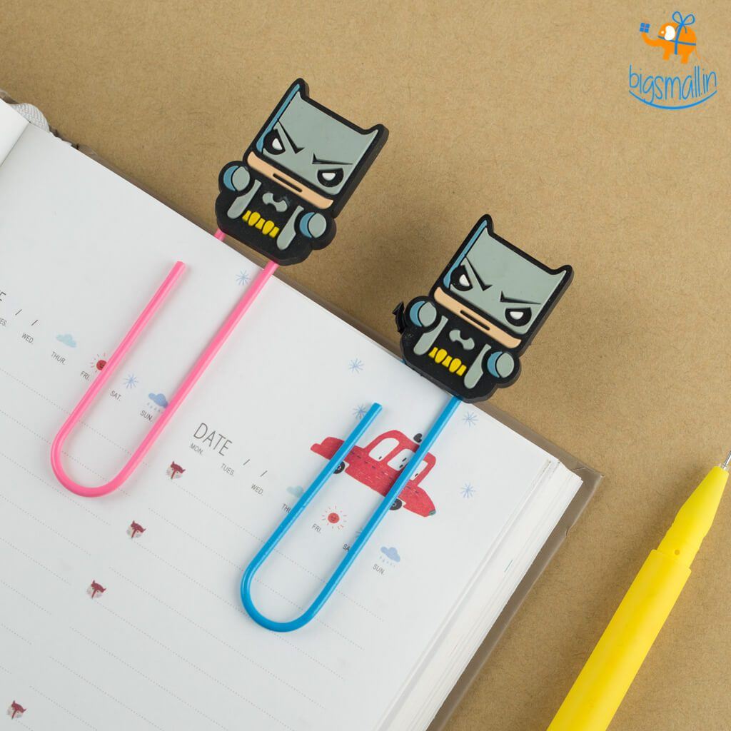 Batman v Superman Paper Clip Bookmark