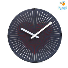 Load image into Gallery viewer, Beating Heart Wall Clock
