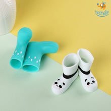 Load image into Gallery viewer, Boots Toothbrush Holder
