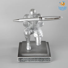 Load image into Gallery viewer, Executive Knight Pen Holder
