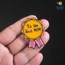 Load image into Gallery viewer, Best Mom Lapel Pin
